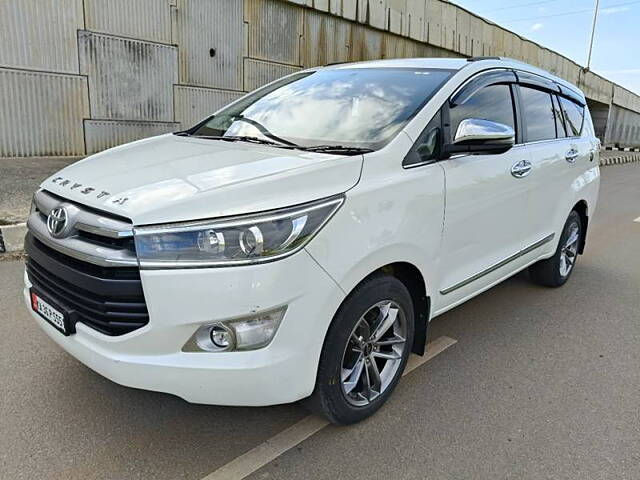 Used Toyota Innova Crysta [2016-2020] 2.4 V Diesel in Bangalore