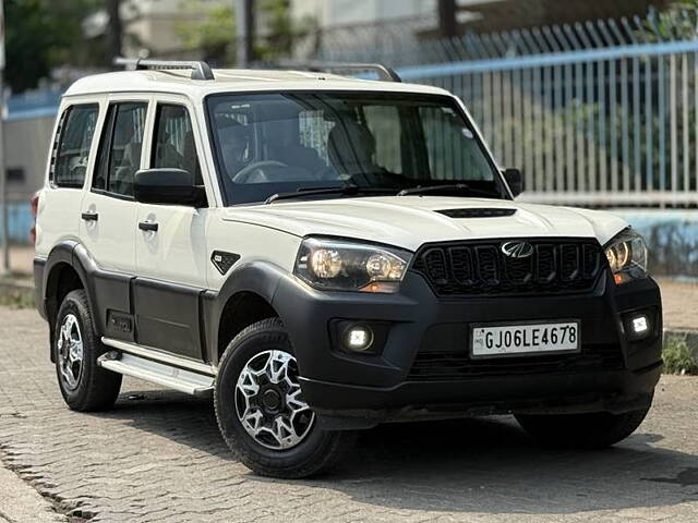 Used Mahindra Scorpio 2021 S3 2WD 9 STR in Mumbai