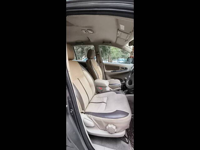 Used Toyota Innova [2012-2013] 2.5 GX 7 STR BS-IV in Delhi