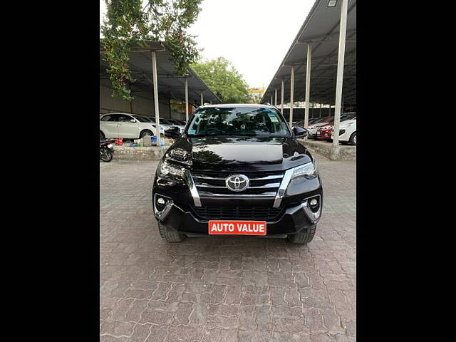 Used Toyota Fortuner [2016-2021] 2.8 4x2 MT [2016-2020] in Lucknow