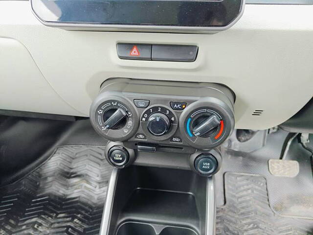 Used Maruti Suzuki Ignis [2020-2023] Zeta 1.2 AMT in Ahmedabad