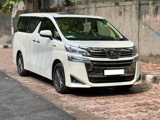 Used Toyota Vellfire VIP – Executive Lounge in Delhi