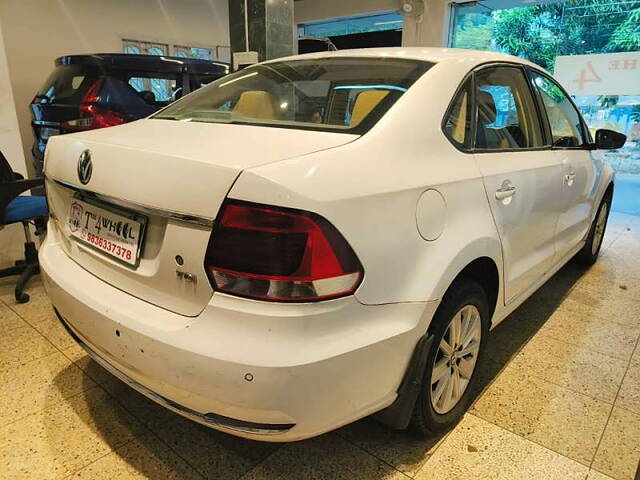 Used Volkswagen Vento [2014-2015] Highline Diesel AT in Kolkata