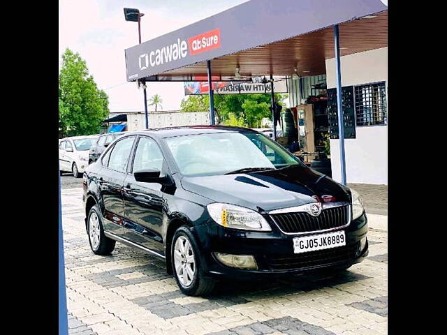 Used Skoda Rapid [2014-2015] 1.5 TDI CR Ambition with Alloy Wheels in Surat