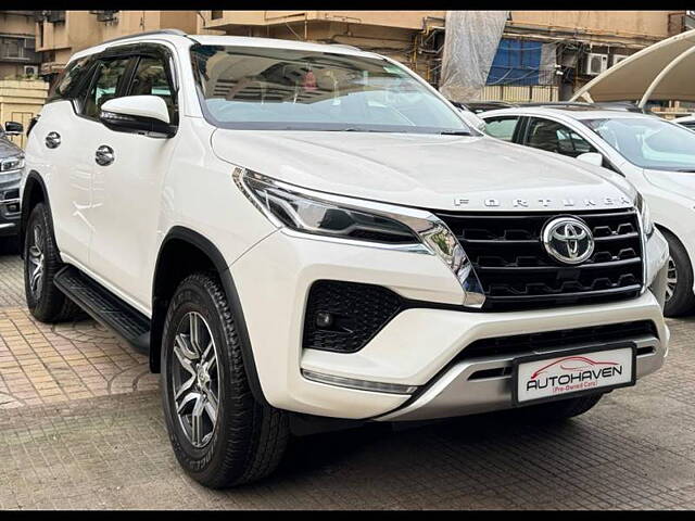 Used Toyota Fortuner 4X2 AT 2.8 Diesel in Mumbai