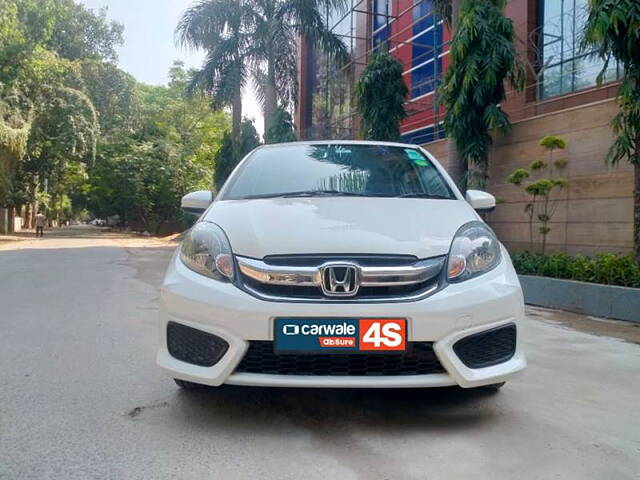 Used 2017 Honda Amaze in Delhi