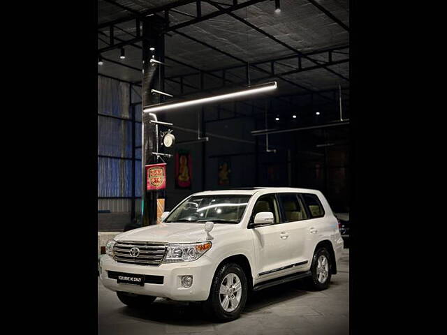 Used 2015 Toyota Land Cruiser in Gurgaon