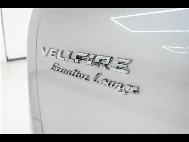 Used Toyota Vellfire [2020-2023] Hybrid in Hyderabad