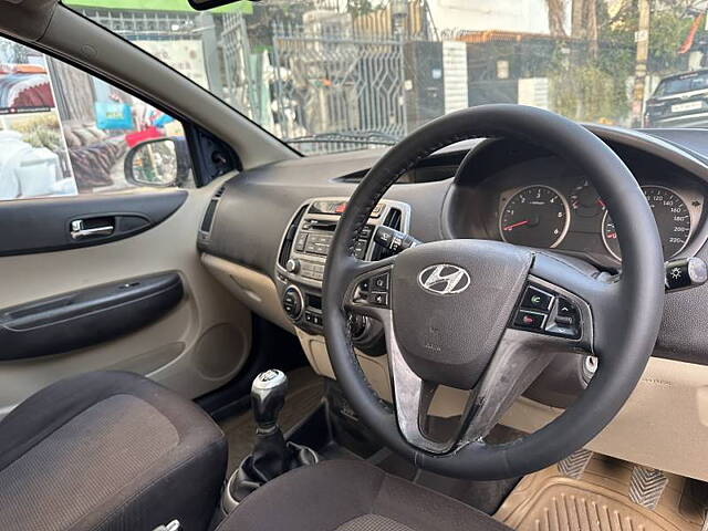 Used Hyundai i20 [2008-2010] Sportz 1.4 CRDI 6 Speed (O) in Delhi
