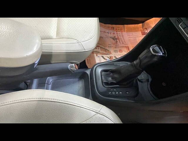 Used Skoda Rapid Style 1.6 MPI AT in Mumbai