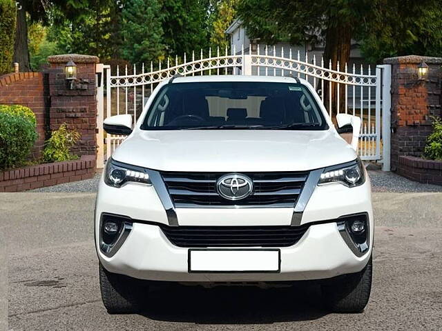 Used Toyota Fortuner [2016-2021] 2.8 4x2 MT [2016-2020] in Delhi