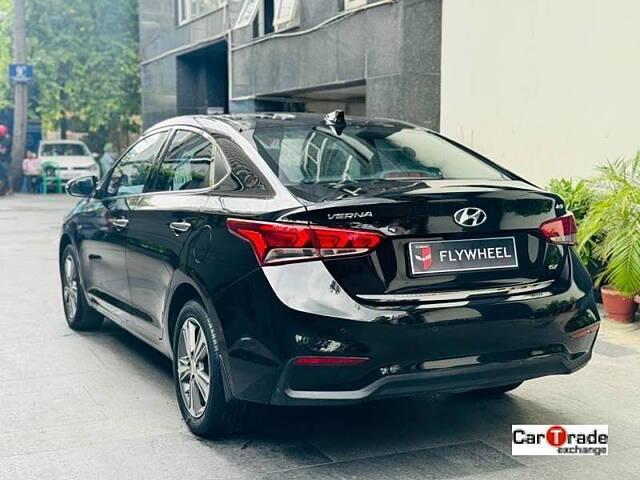 Used Hyundai Verna [2017-2020] SX (O) 1.6 CRDi  AT in Kolkata