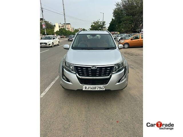 Used 2018 Mahindra XUV500 in Jaipur