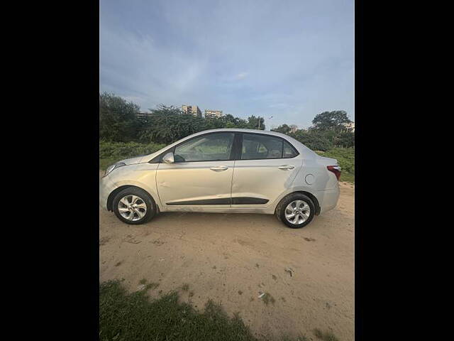 Used Hyundai Xcent [2014-2017] SX 1.1 CRDi in Ahmedabad