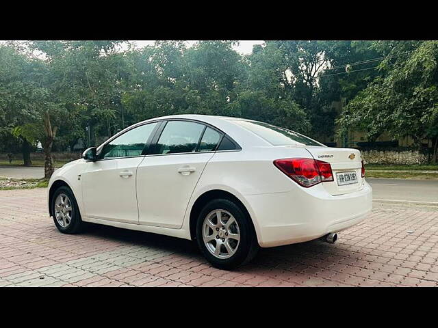 Used Chevrolet Cruze [2009-2012] LT in Chandigarh