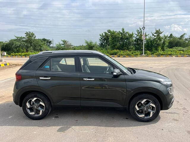 Used Hyundai Venue [2019-2022] SX 1.5 (O) CRDi Dual Tone in Hyderabad