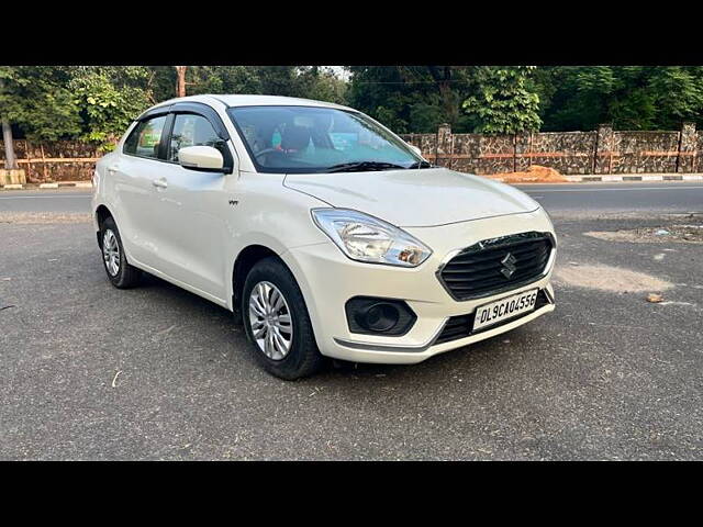 Used Maruti Suzuki Dzire [2017-2020] VXi AMT in Delhi