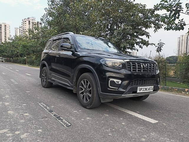 Used Mahindra Scorpio N Z8 L Petrol AT 7 STR [2022] in Noida