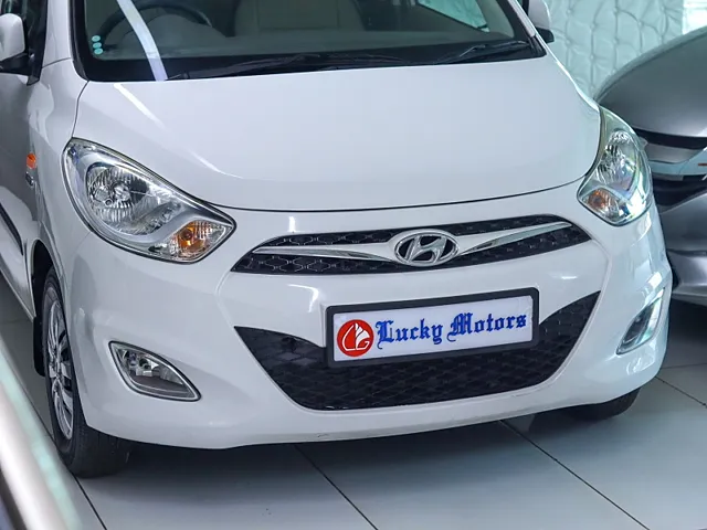 Used 2014 Hyundai i10 in Mumbai