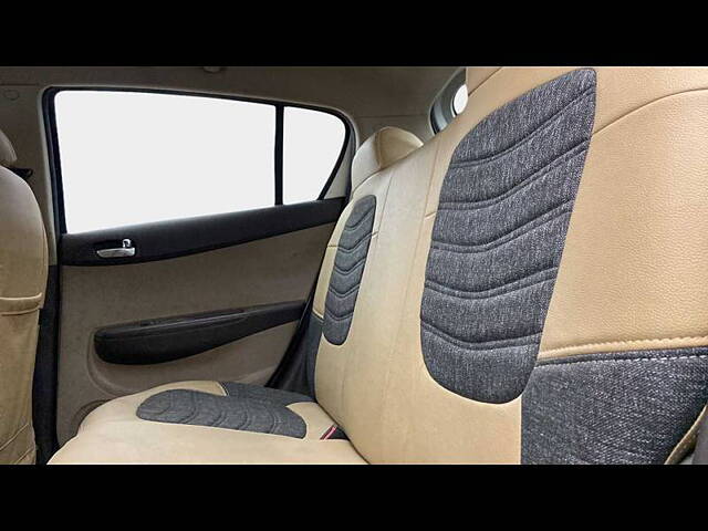 Used Hyundai i20 [2010-2012] Magna 1.2 in Delhi