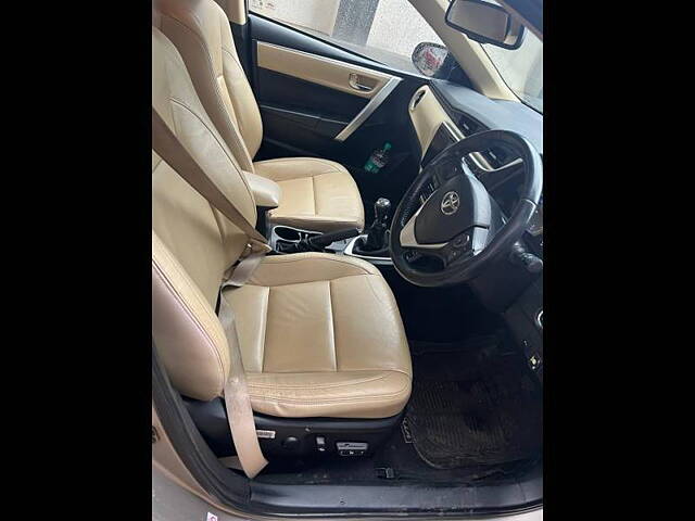 Used Toyota Corolla Altis [2014-2017] GL Petrol in Mumbai