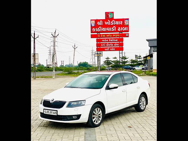 Used Skoda Octavia [2017-2021] 2.0 TDI CR Style Plus AT [2017] in Surat