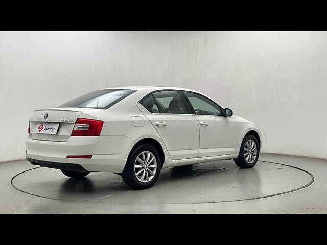 Used Skoda Octavia [2017-2021] 1.8 TSI Style Plus AT [2017] in Navi Mumbai