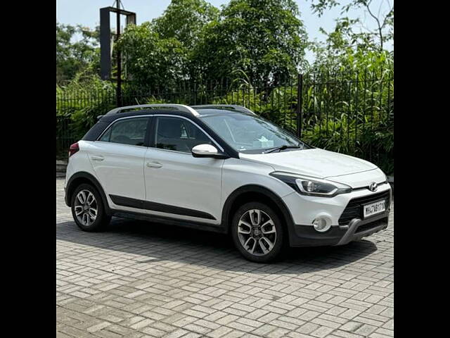 Used 2018 Hyundai i20 Active in Navi Mumbai