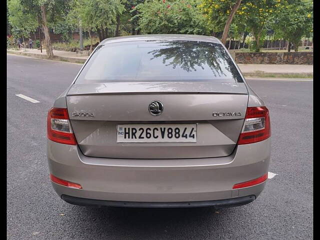 Used Skoda Octavia [2013-2015] Style 1.8 TSI AT in Delhi