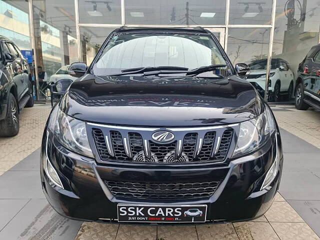 Used 2016 Mahindra XUV500 in Lucknow