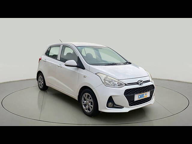 Used 2017 Hyundai Grand i10 in Rajkot