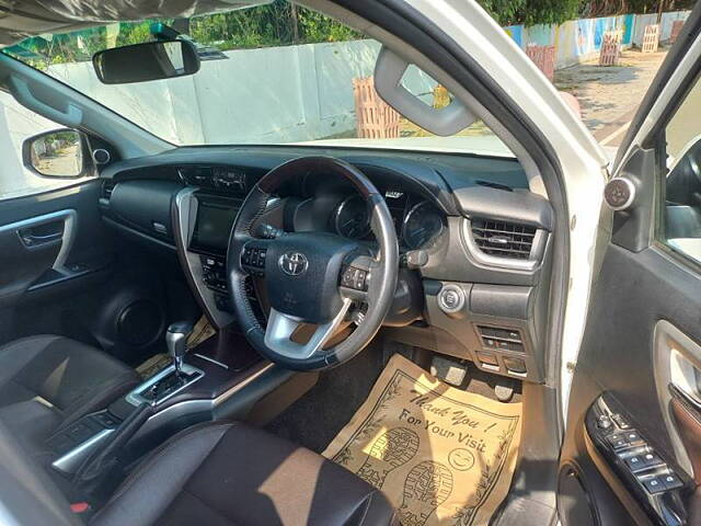 Used Toyota Fortuner [2016-2021] 2.8 4x2 AT [2016-2020] in Kanpur