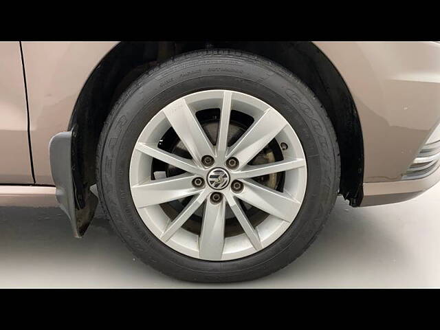 Used Volkswagen Ameo Highline Plus 1.5L AT (D)16 Alloy in Pune