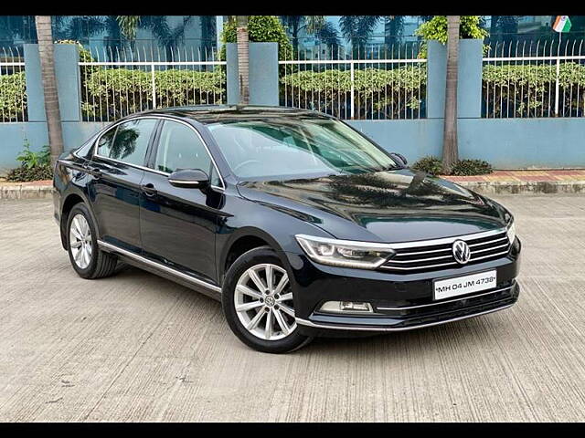 Used 2018 Volkswagen Passat in Pune