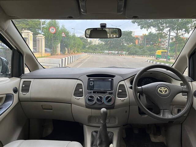 Used Toyota Innova [2009-2012] 2.5 GX 8 STR BS-IV in Bangalore