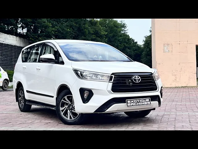 Used 2021 Toyota Innova Crysta in Lucknow