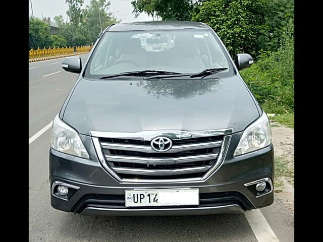 Used 2014 Toyota Innova in Delhi