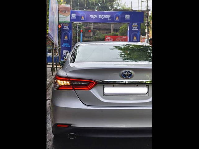 Used Toyota Camry Hybrid in Kolkata