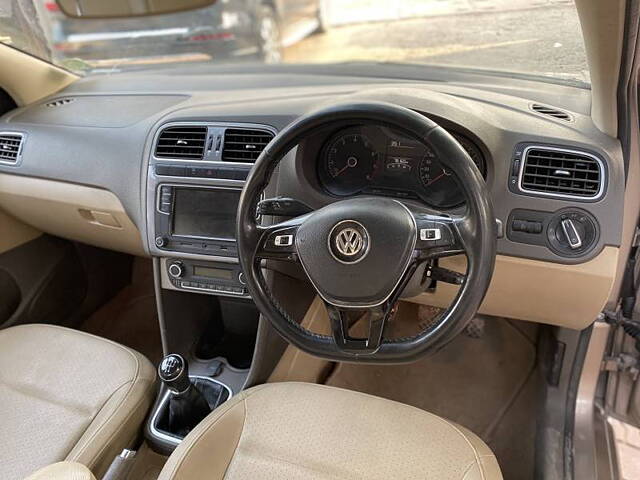 Used Volkswagen Vento [2015-2019] Highline Plus 1.2 (P) AT 16 Alloy in Lucknow