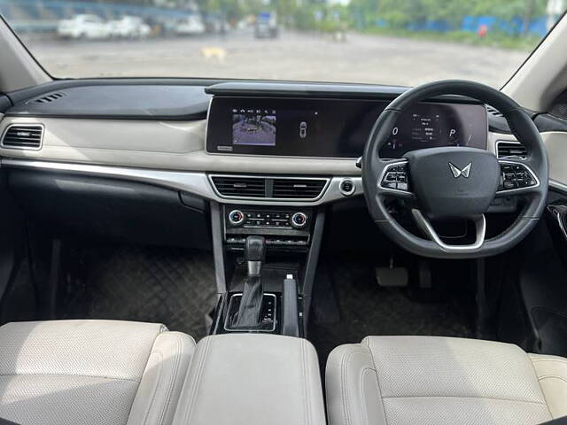 Used Mahindra XUV700 AX 7 Diesel AT 7 STR [2021] in Mumbai