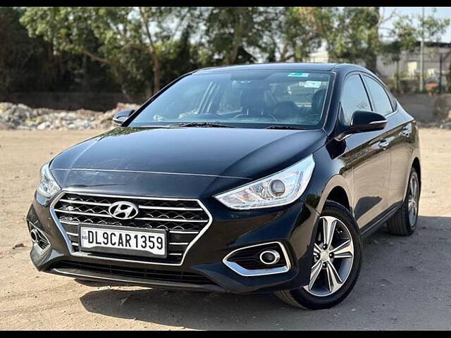 Used 2019 Hyundai Verna in Delhi