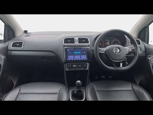 Used Volkswagen Polo [2016-2019] Highline Plus 1.0 (P) 16 Alloy in Hyderabad