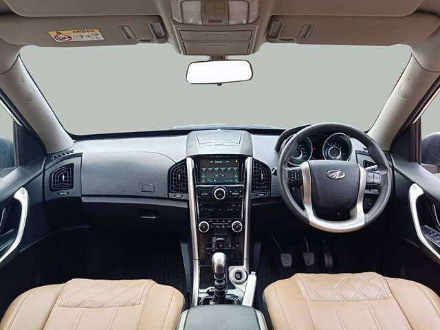 Used Mahindra XUV500 W7 [2018-2020] in Noida