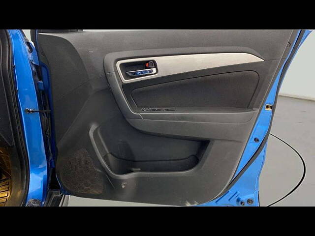 Used Maruti Suzuki Vitara Brezza [2016-2020] ZDi+ Dual Tone [2017-2018] in Ahmedabad