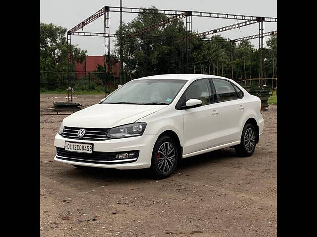 Used Volkswagen Vento [2014-2015] Highline Petrol in Delhi