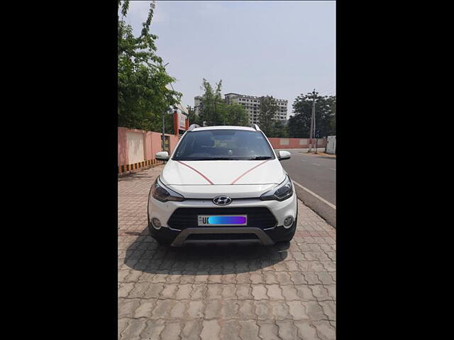 Used 2015 Hyundai i20 Active in Lucknow