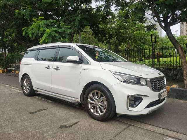 Used 2020 Kia Carnival in Mumbai