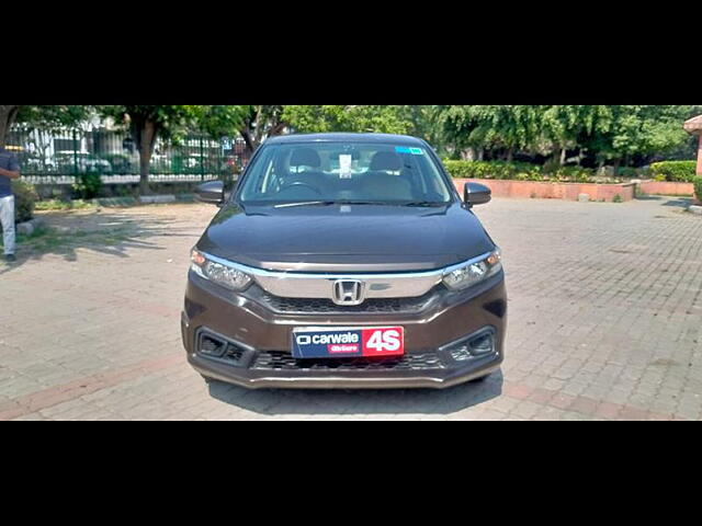 Used 2019 Honda Amaze in Delhi