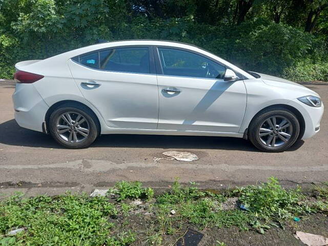 Used Hyundai Elantra SX (O) 1.5 AT in Navi Mumbai