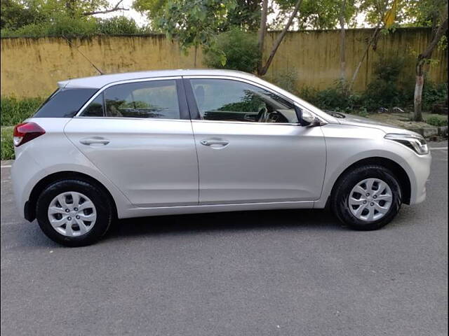 Used Hyundai Elite i20 [2018-2019] Sportz 1.2 in Delhi